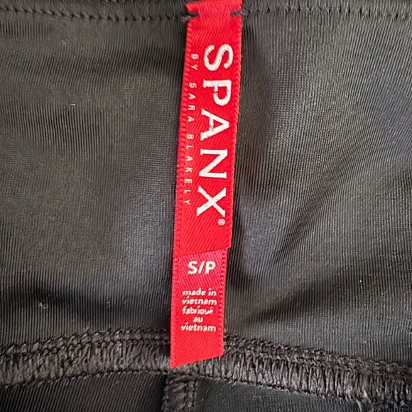 Spanx Black Faux Leather Moto Leggings Size S - Picture 8 of 10